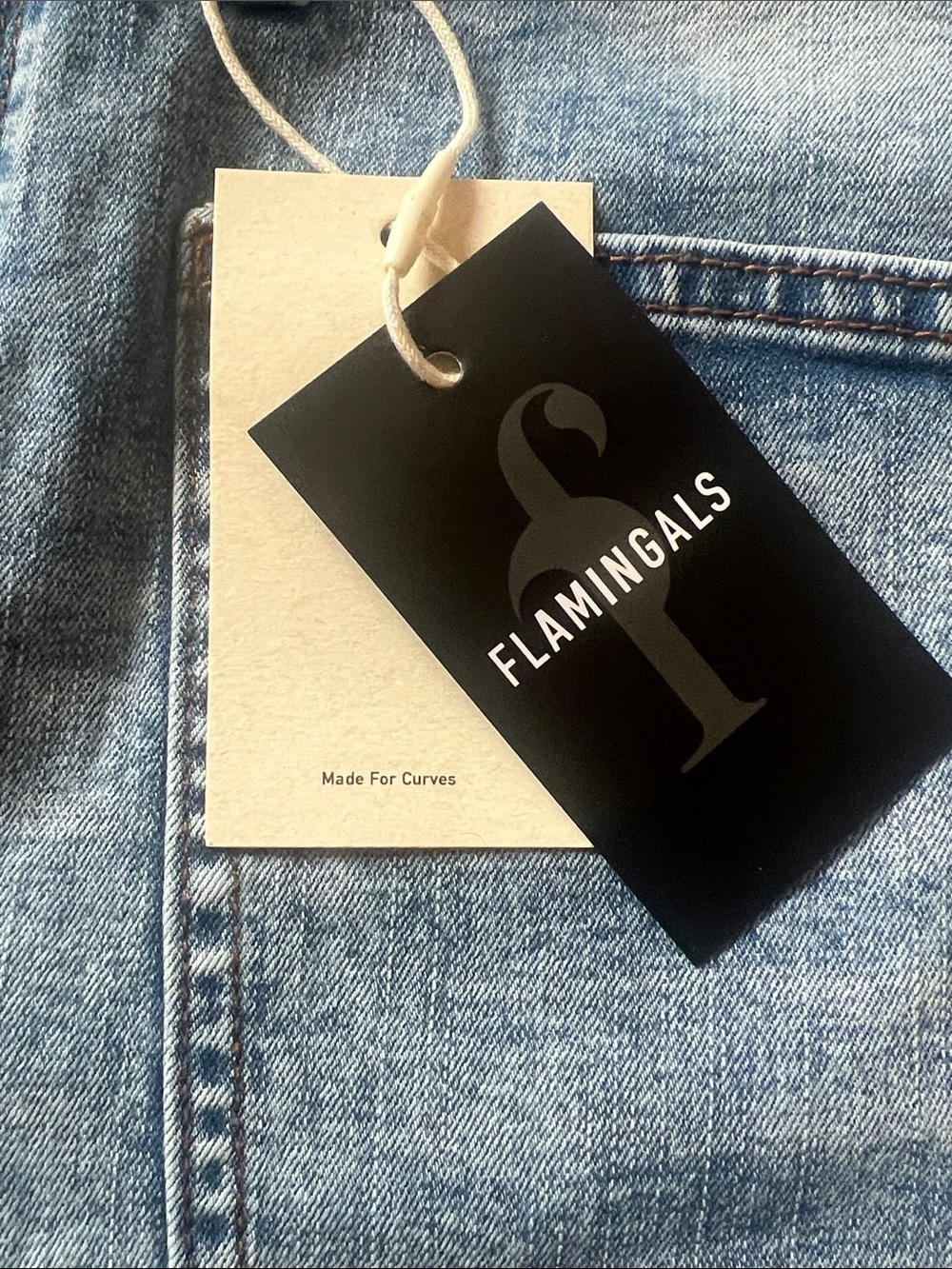Flamingals Embroidered Floral Light Blue Barrel Jeans - Picture 6 of 10